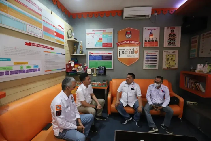 Proses Verifikasi Parpol,...