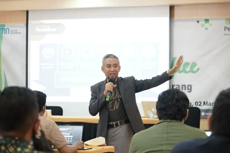 Sambut Hari Merdeka,...
