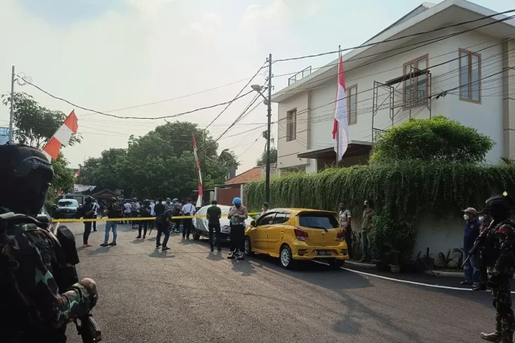 Timsus Polri Geledah...