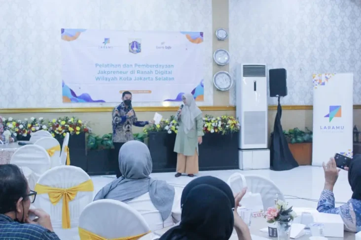 Ratusan UMKM Jakpreneur...