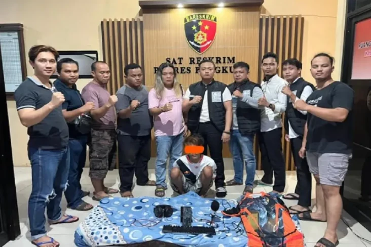 Sangar saat Ancam Sebarkan...