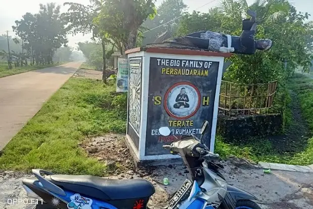 Hati Putih Bersinar...