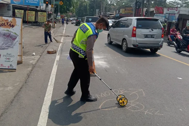 Kecelakaan Beruntun...