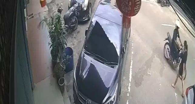 Melawan Usai Menjambret...