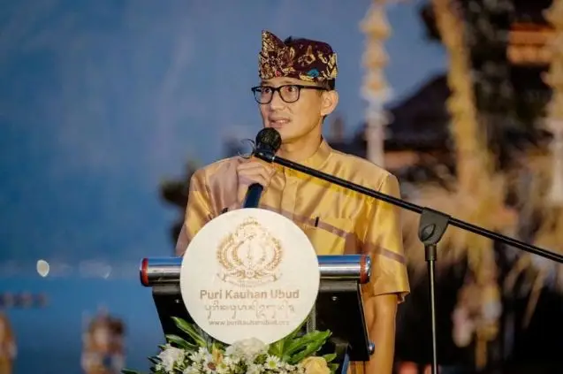 Resmi, Bali Jadi Tuan...