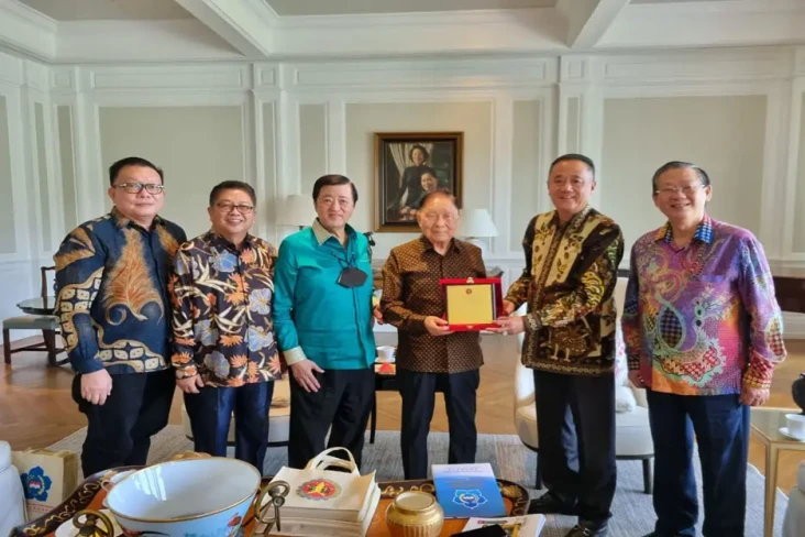 Ketum PSMTI Silaturahmi...