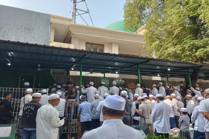 Pemakaman Ketua Dewan...