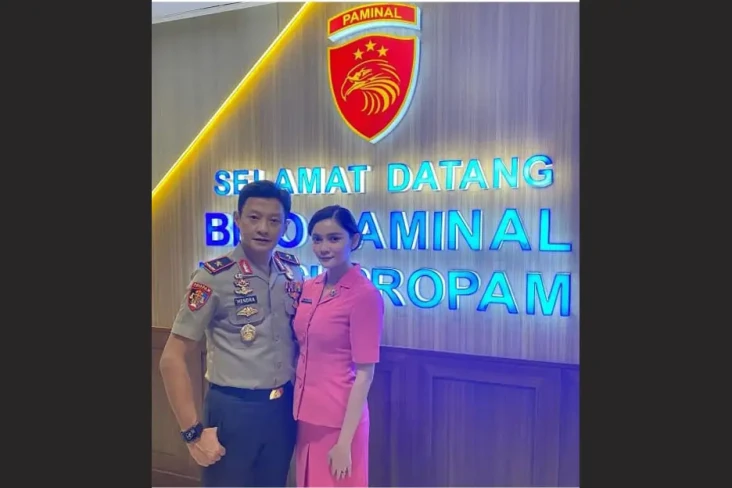 Sentil Ferdy Sambo,...