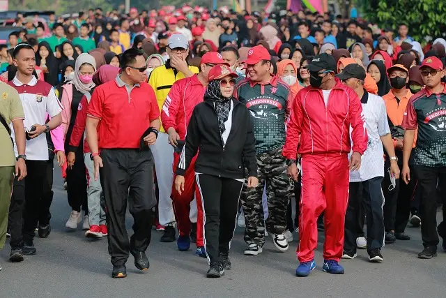 Bupati Winarti Tulang...