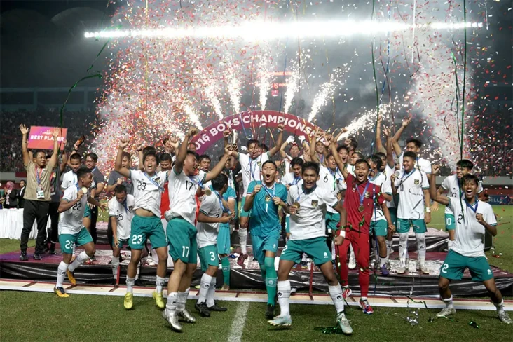 Jokowi Bangga Timnas...