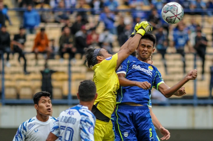 Hasil Liga 1 Persib...