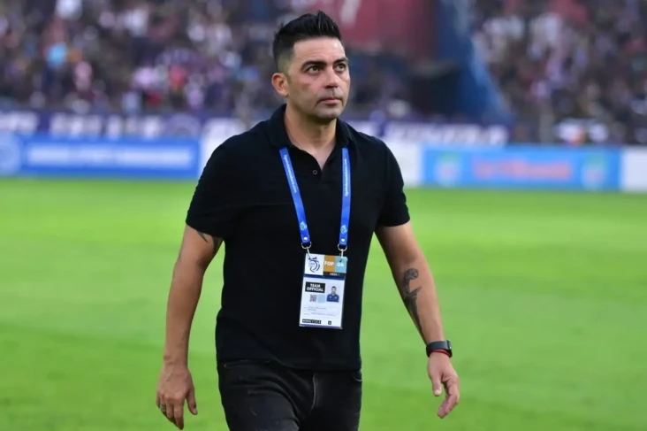 Liga 1 Kembali Minta...