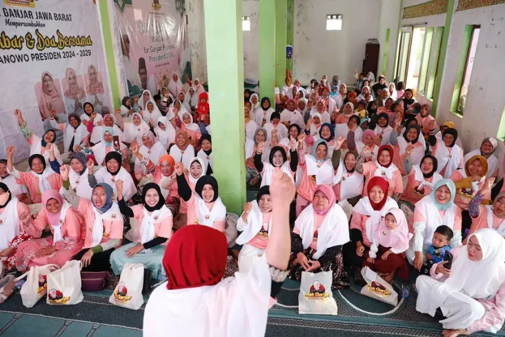 Ibu-ibu Jabar Berbondong-bondong...