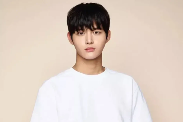 8 Artis Korea yang Dipecat...