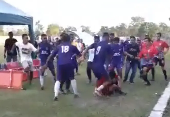 Turnamen Sepakbola di...