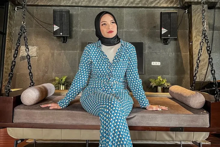 Dijodohkan dengan Kakak...