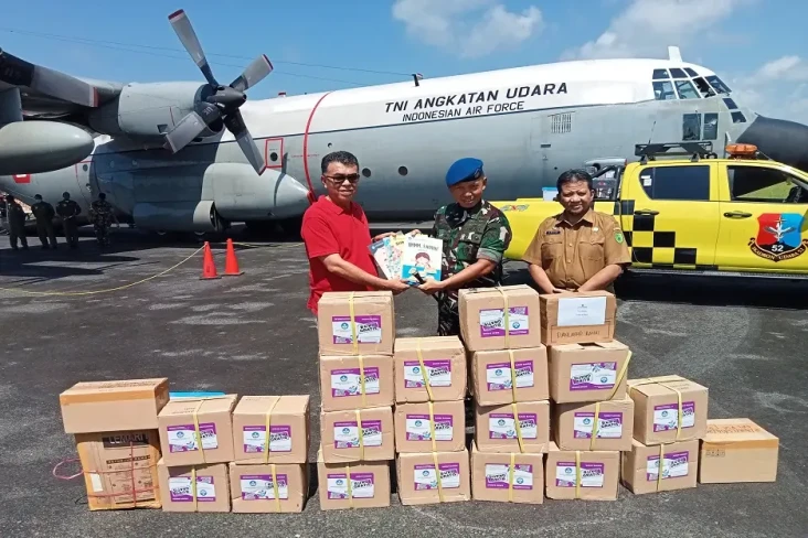 2.400 Buku Bacaan Dikirim...