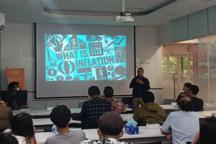 Ekonomi Membaik, MNC...