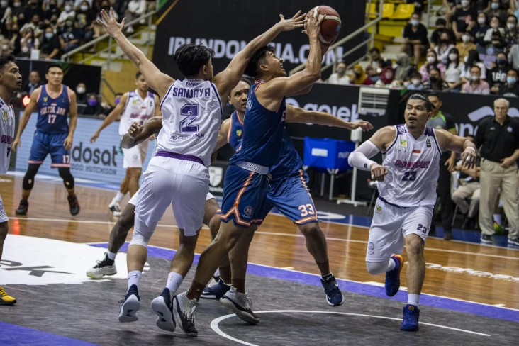 Hasil Playoff IBL 2022:...