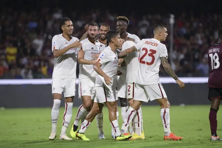 Hasil AS Roma vs Salernitana:...