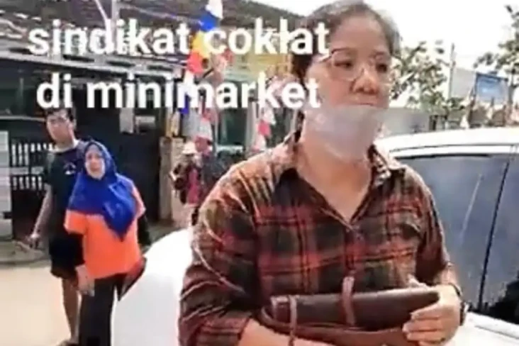 Pengacara Emak-emak...