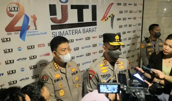 Komitmen Berantas Kriminalitas,...