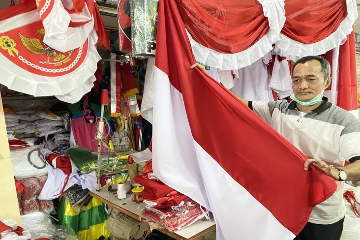Jelang HUT ke-77 RI,...