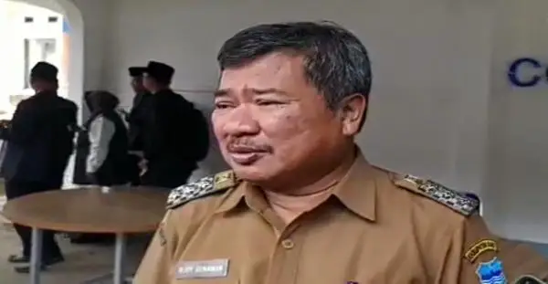 Siswa SMP Cikajang Dibully,...