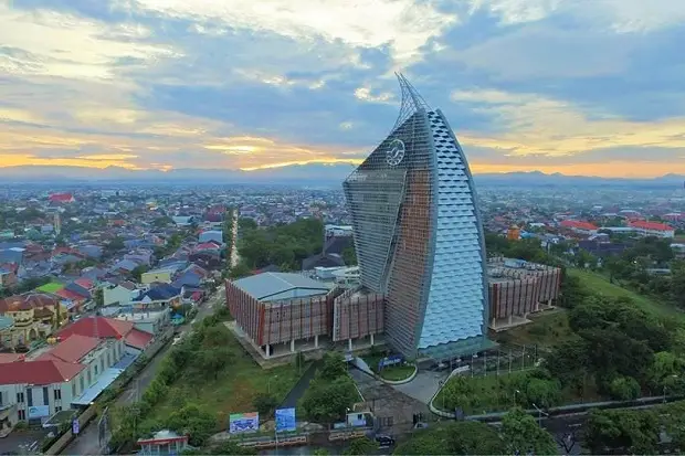 UNM PTN Terbaik Kedua...