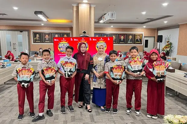Gelar Literasi Kreasi...