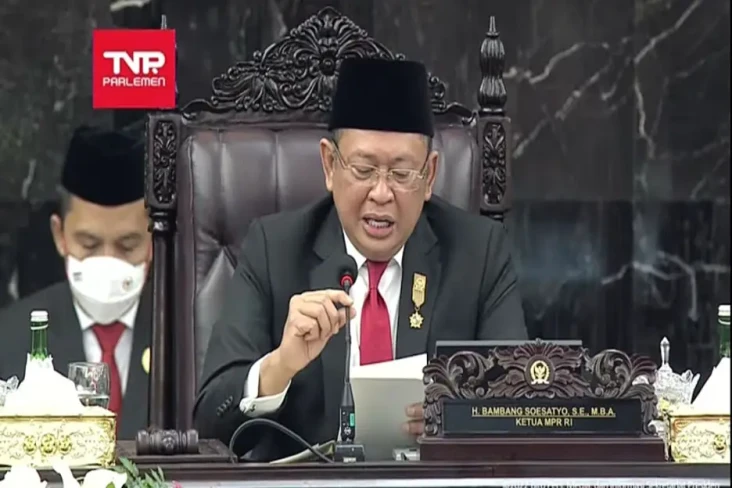 Bambang Soesatyo Buka...