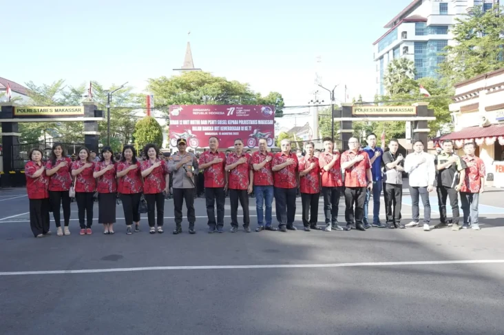 Bantu Tugas Polisi,...