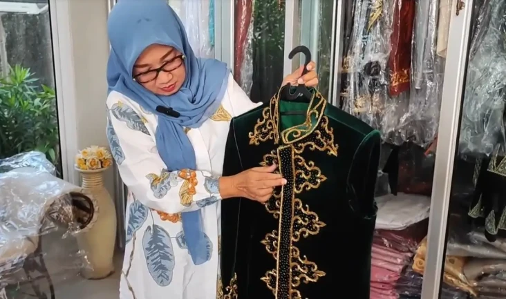 Baju Adat Bangka Belitung...