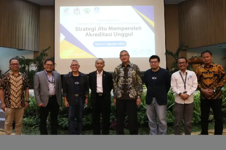 UEU dan APTISI Gelar...