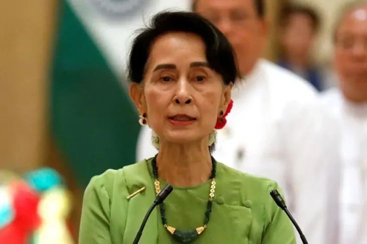 Pengadilan Myanmar Beri...