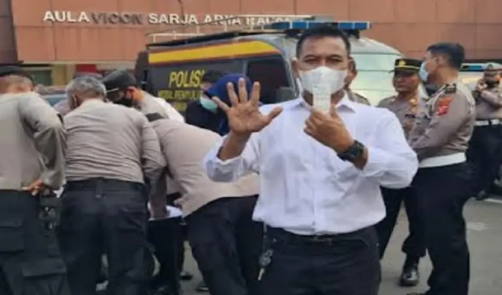 Buntut Penangkapan Kasat...