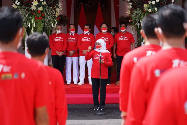 77 Pemuda Pemudi Jatim...