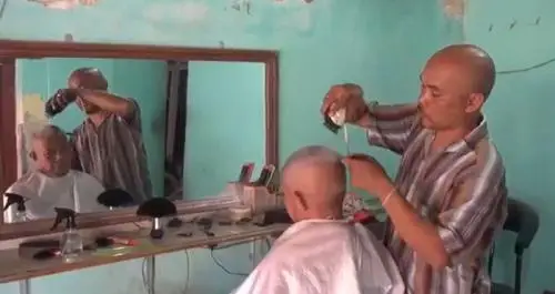 Kesaksian Tukang Cukur...