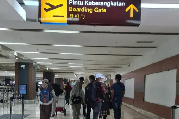 Aturan Penerbangan Kembali...