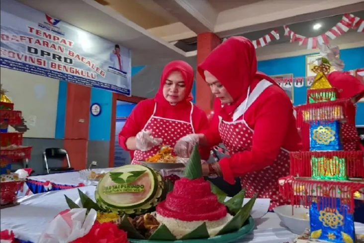 Meriahkan HUT ke-77...