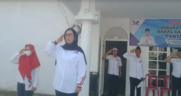 Upacara Peringatan HUT...