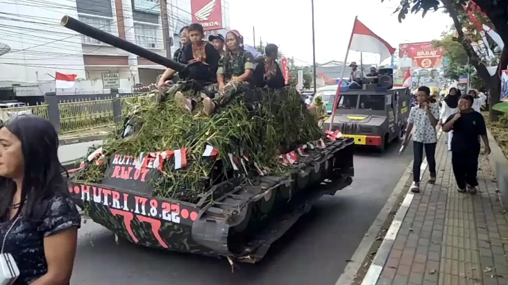 Euforia Kemerdekaan,...