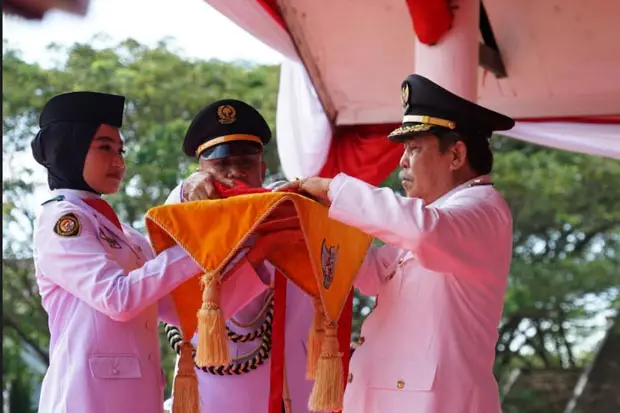 Upacara Detik-detik...