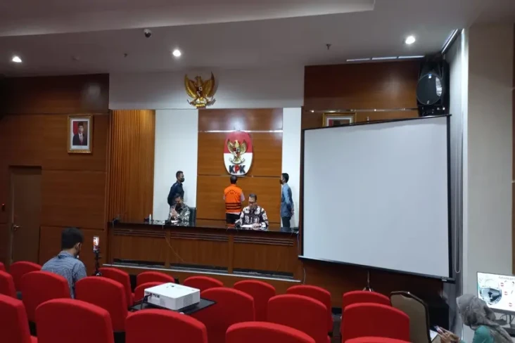 Baru Bebas dari Lapas...