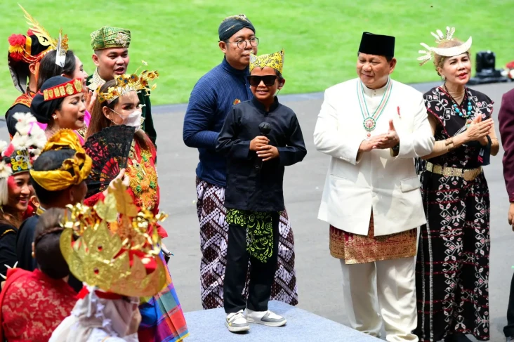 Ikut Joget Setelah Lihat...