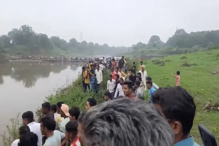 Buaya Ini Bunuh dan...