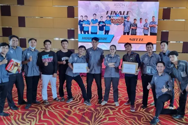 ASTON Makassar Meriahkan...