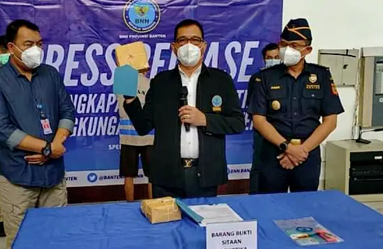 BNN Tangkap Kurir Sabu...