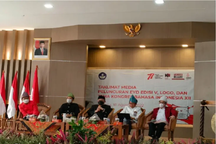 Nama EYD Kembali Dipakai...