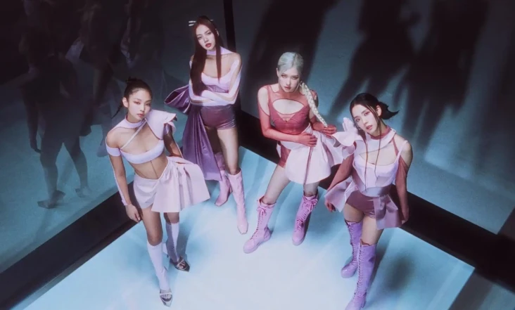 Makna Lagu Pink Venom...